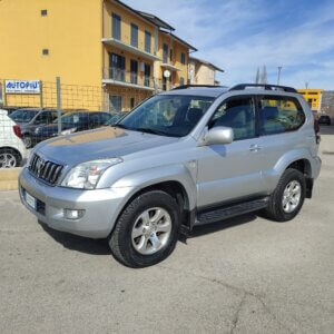 Toyota Land Cruiser KDJ 125 3.0 tdi