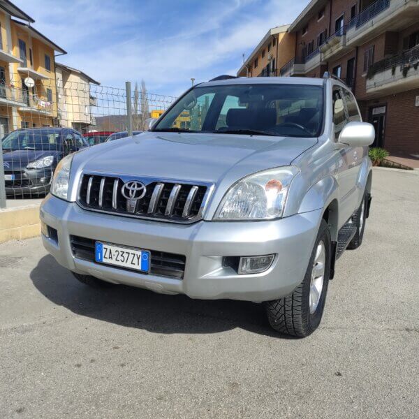 Toyota Land Cruiser KDJ 125 3.0 tdi - immagine 3