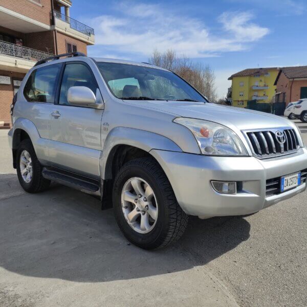 Toyota Land Cruiser KDJ 125 3.0 tdi - immagine 6