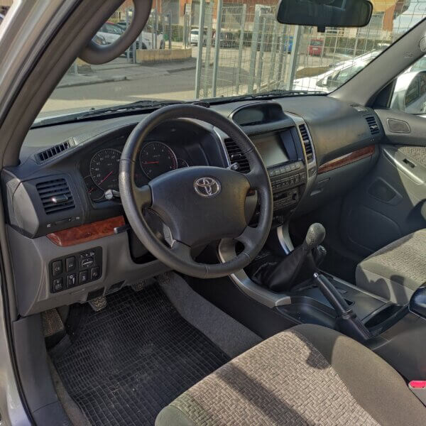 Toyota Land Cruiser KDJ 125 3.0 tdi - immagine 15