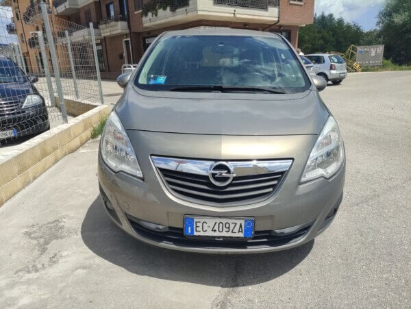Opel Meriva 1.3 CDTI ecoFLEX Cosmo - immagine 2
