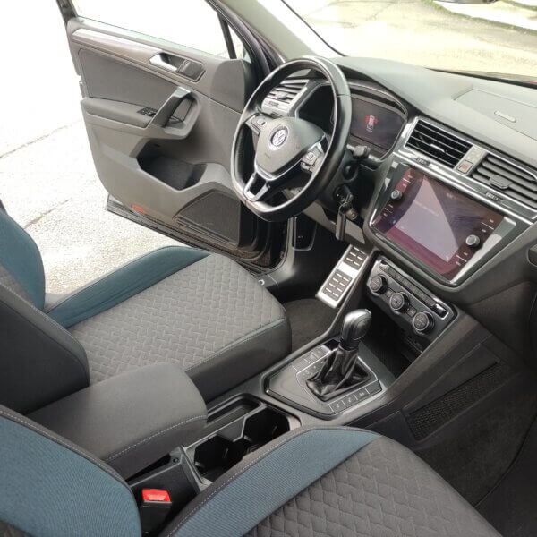 Volkswagen Tiguan 2.0 IQdrive TDI DSG BlueMotion - immagine 9