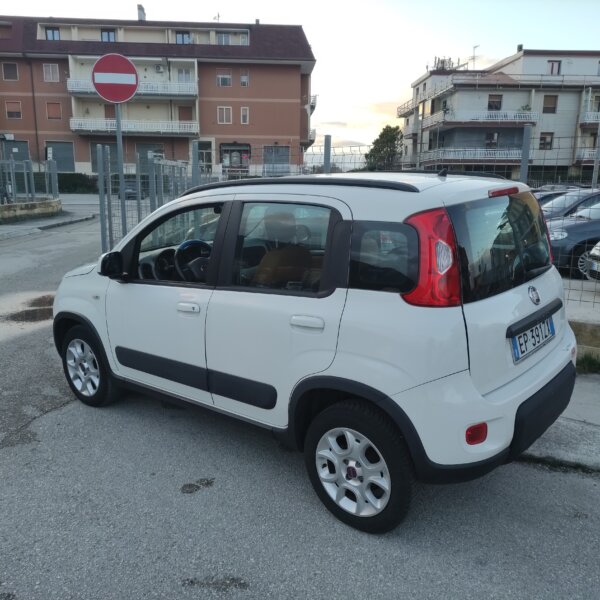 Fiat Panda 0.9 TwinAir Turbo Natural Power Lounge - immagine 5