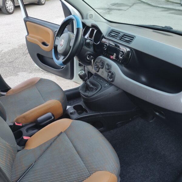 Fiat Panda 0.9 TwinAir Turbo Natural Power Lounge - immagine 6