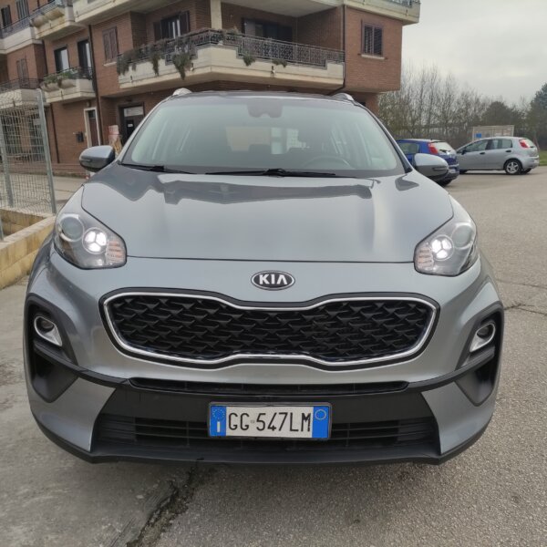 Kia Sportage 1.6 CRDI 136 CV 2WD Mild Hybrid Style - immagine 2