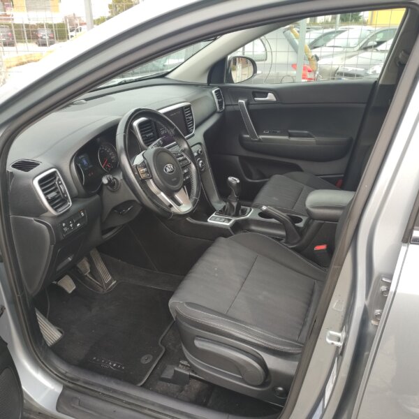 Kia Sportage 1.6 CRDI 136 CV 2WD Mild Hybrid Style - immagine 7