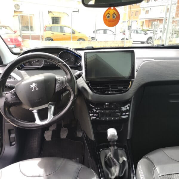 Peugeot 2008 BlueHDi 100 Allure - immagine 8