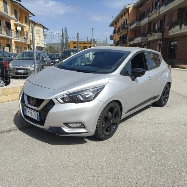 Nissan Micra 1.5 dCi 8V 5 porte Tekna - immagine 2