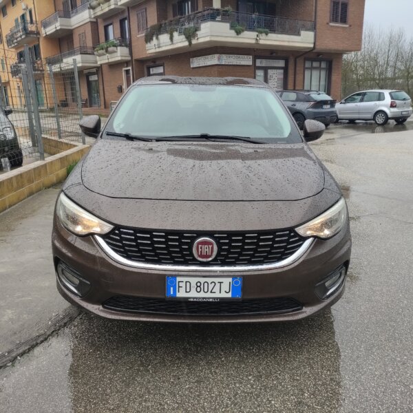 Fiat Tipo 1.6 Mjt 4 porte Lounge - immagine 2