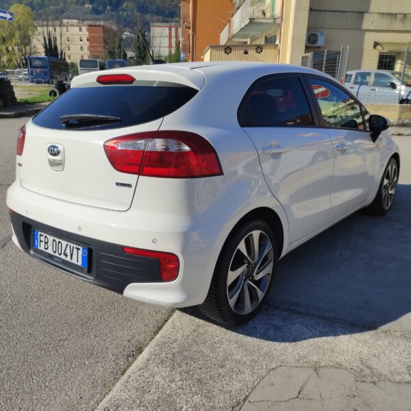 Kia Rio 1.4 CRDi 5p. Cool - immagine 3