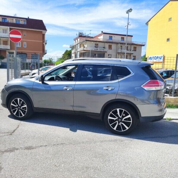 Nissan X-Trail 1.6 dCi 4WD Tekna - immagine 4